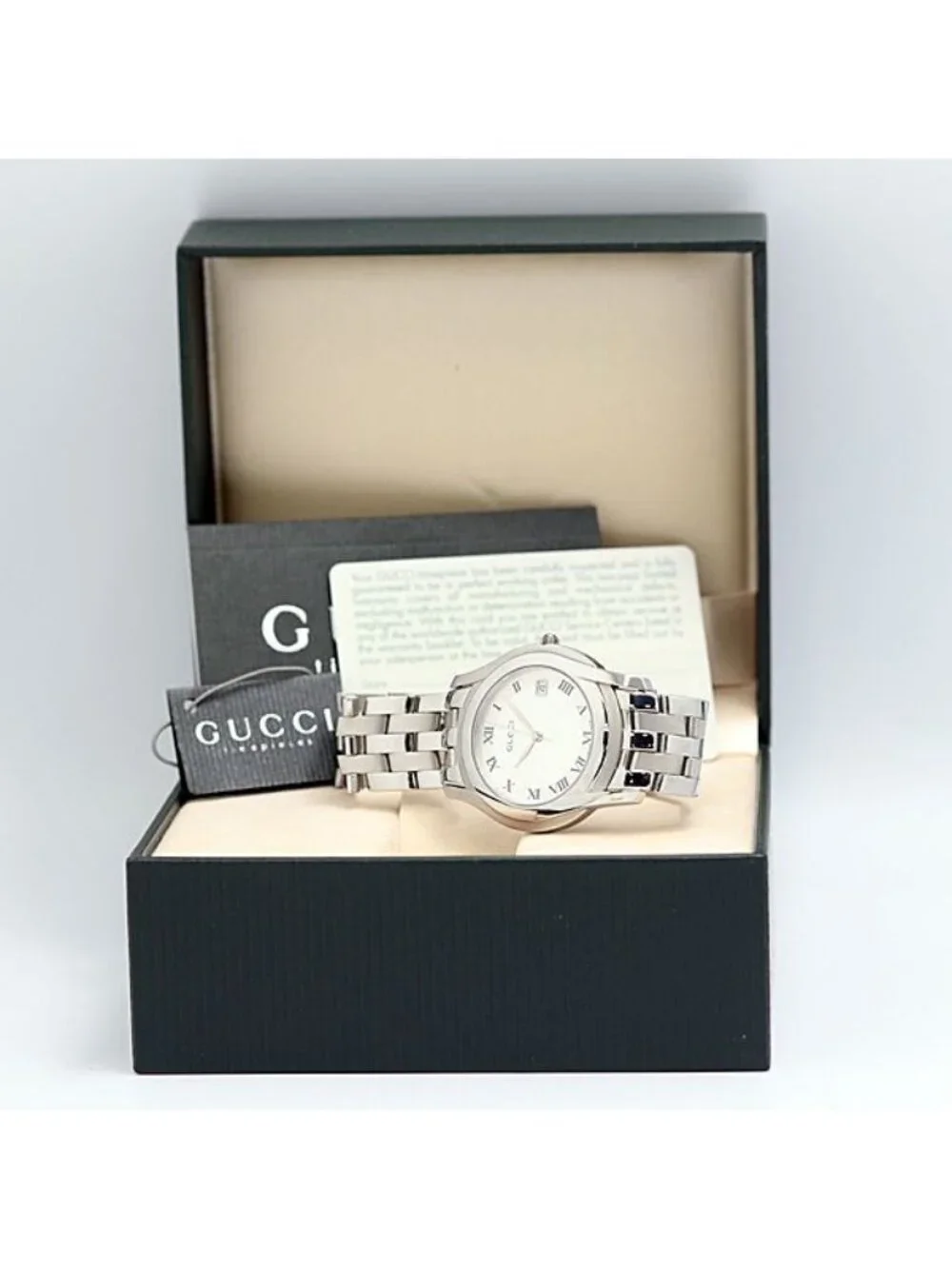 Gucci Quartz Silver Dial Date Watch